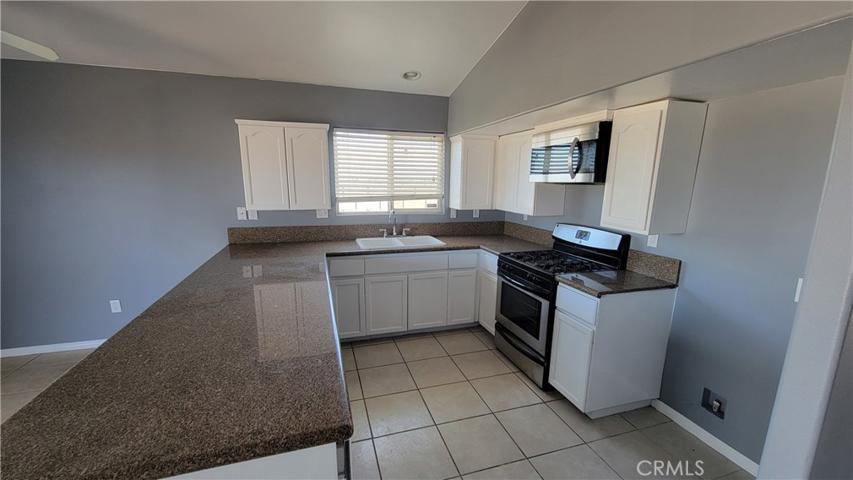8421 Bolden Drive, California City, California 93505