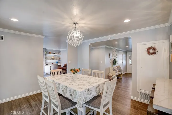 1522 E 20th Street, Santa Ana, California 92705