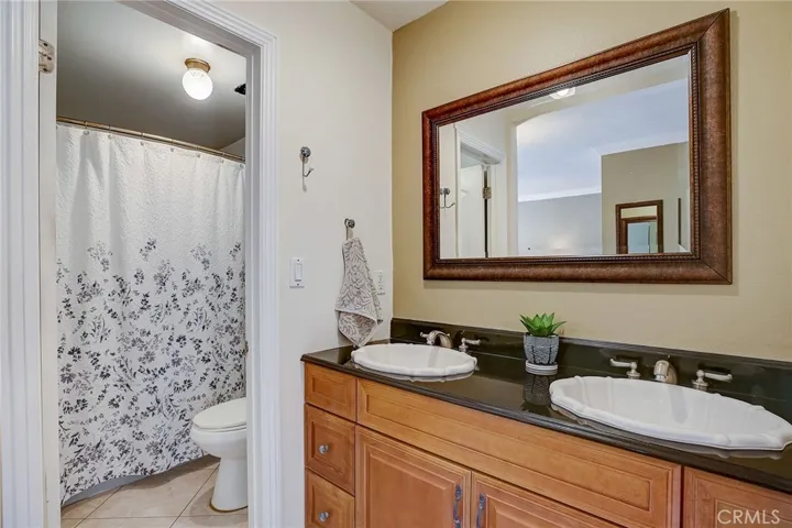 1522 E 20th Street, Santa Ana, California 92705