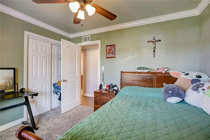 1522 E 20th Street, Santa Ana, California 92705