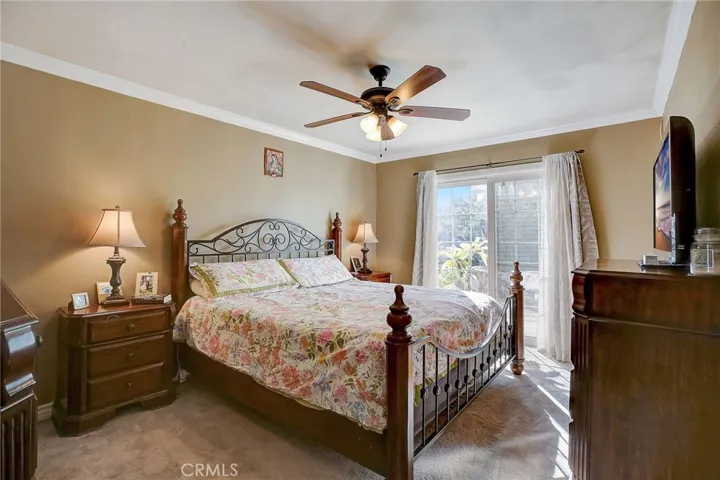 1522 E 20th Street, Santa Ana, California 92705