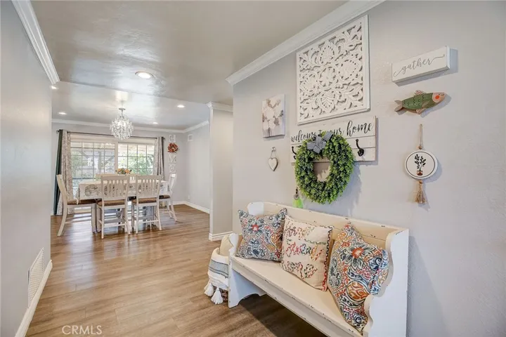 1522 E 20th Street, Santa Ana, California 92705