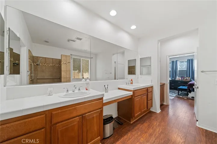29835 Bankside Drive, Menifee, California 92585