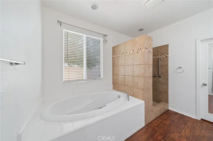 29835 Bankside Drive, Menifee, California 92585