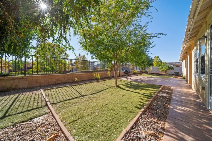 29835 Bankside Drive, Menifee, California 92585