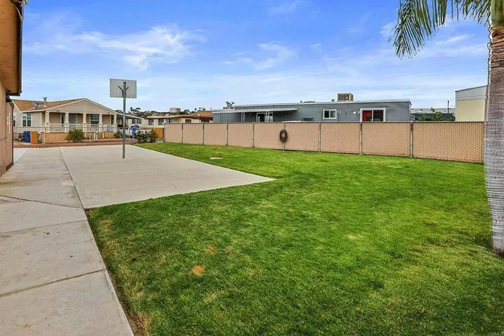 2626 Coronado Avenue Spc 33, San Diego, California 92154