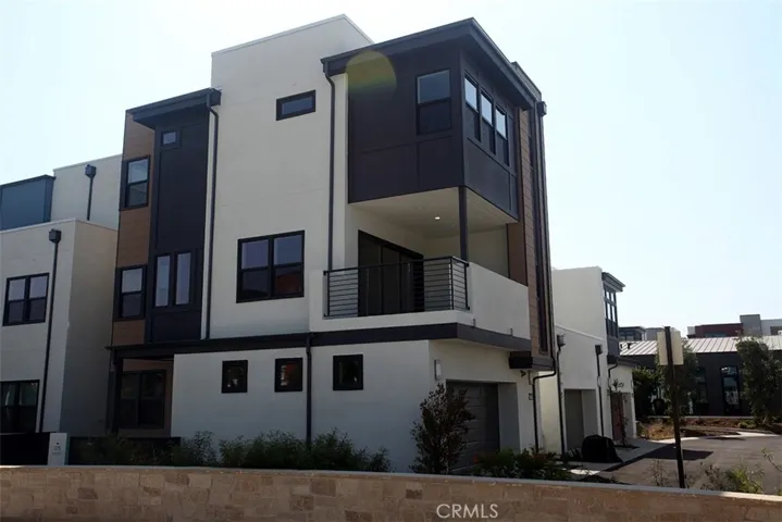 375 Novel, Irvine, California 92618