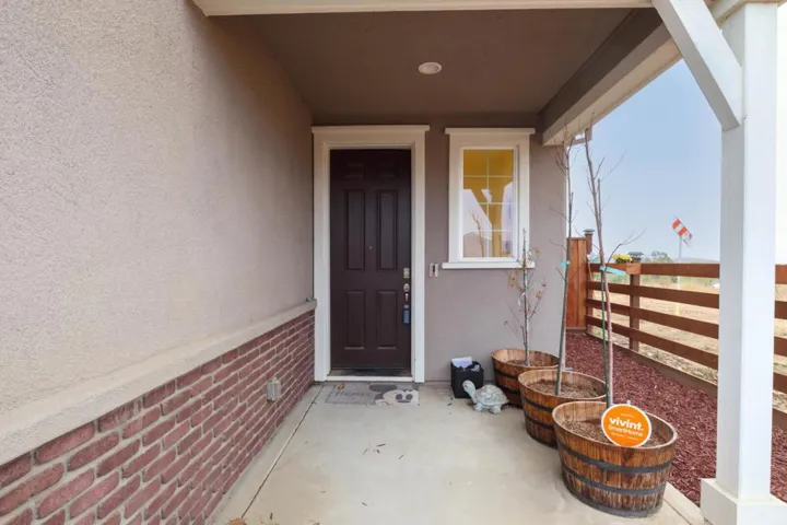 590 Tanoak Street, Hollister, California 95023