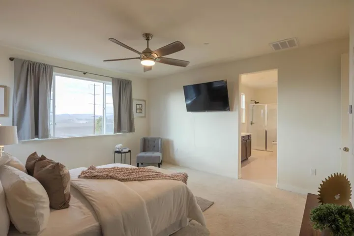 590 Tanoak Street, Hollister, California 95023