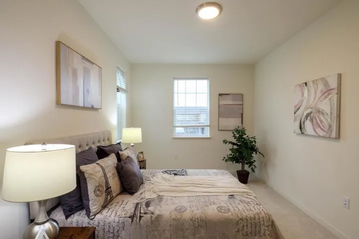 590 Tanoak Street, Hollister, California 95023