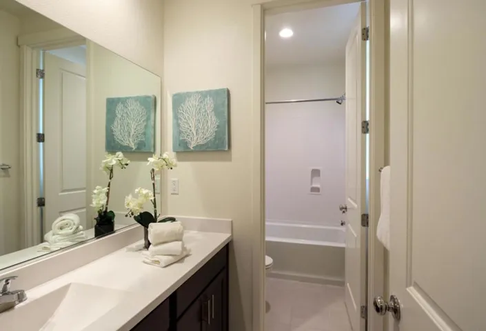 590 Tanoak Street, Hollister, California 95023