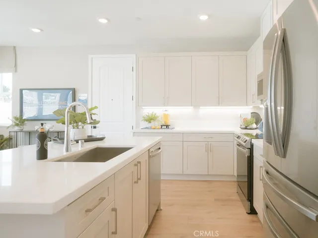 1442 W Plaza Del Amo, Torrance, California 90501