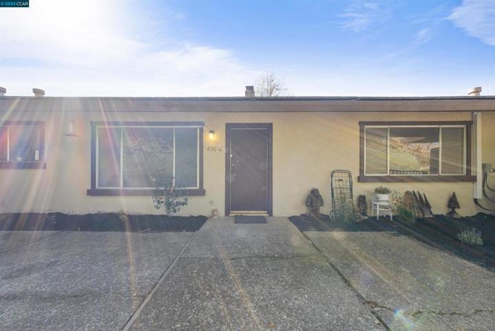450 Las Casitas Unit C, Santa Rosa, California 95403