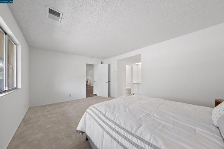 450 Las Casitas Unit C, Santa Rosa, California 95403