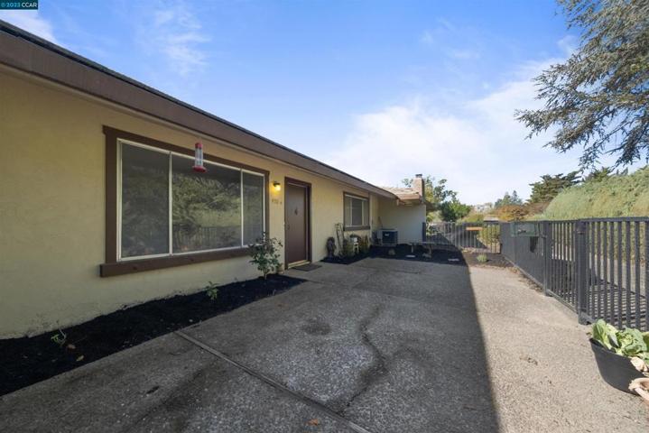 450 Las Casitas Unit C, Santa Rosa, California 95403