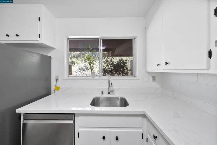 450 Las Casitas Unit C, Santa Rosa, California 95403