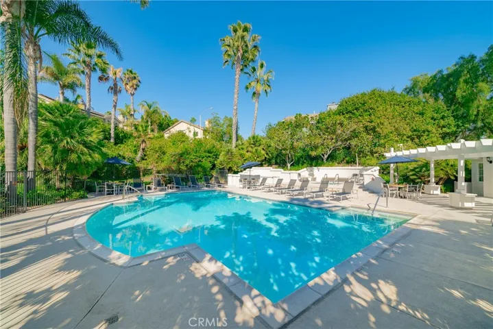 7756 Calle Mejor, Carlsbad, California 92009