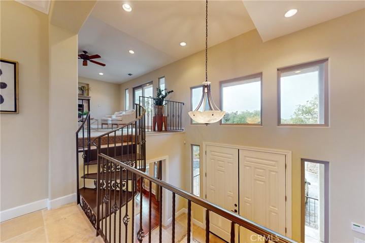 Bonus room/loft