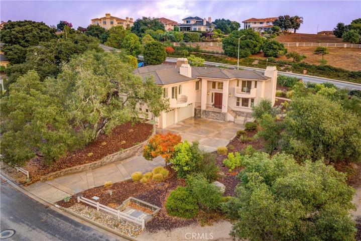 425 Via Las Aguilas, Arroyo Grande, California 93420
