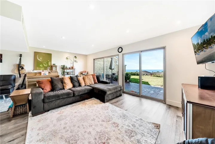 242 Avenida Baja, San Clemente, California 92672
