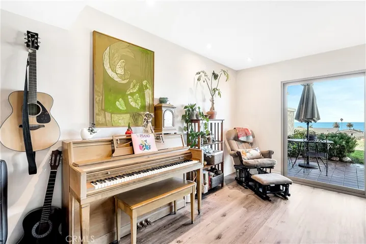 242 Avenida Baja, San Clemente, California 92672