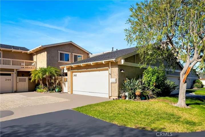 242 Avenida Baja, San Clemente, California 92672
