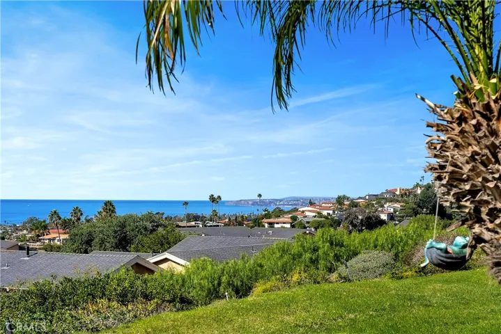 242 Avenida Baja, San Clemente, California 92672