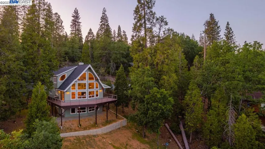 20485 Hekeke Lane, None, California 95346