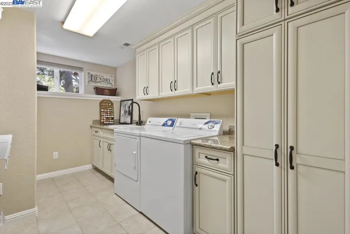 20485 Hekeke Lane, None, California 95346