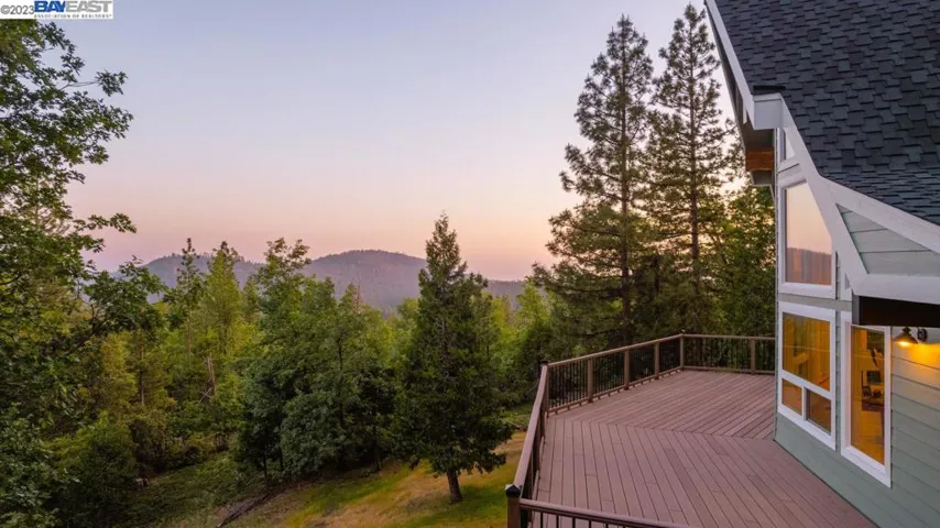 20485 Hekeke Lane, None, California 95346