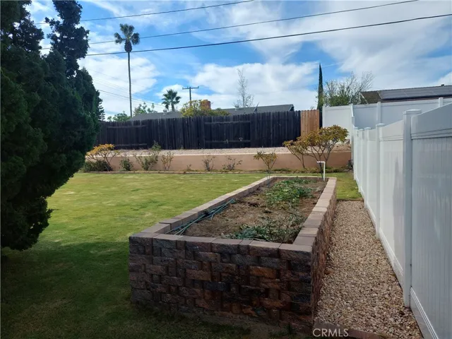 Raised Planter