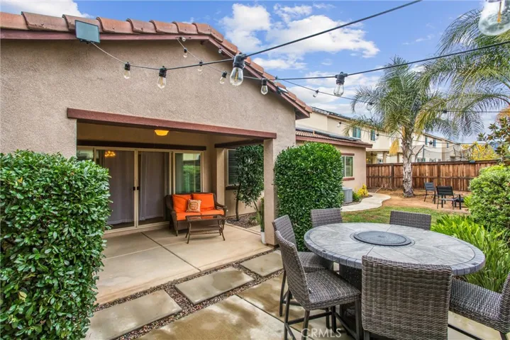 1204 Houstonia Lane, Beaumont, California 92223