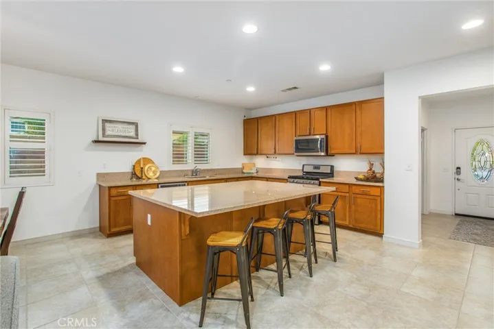 1204 Houstonia Lane, Beaumont, California 92223