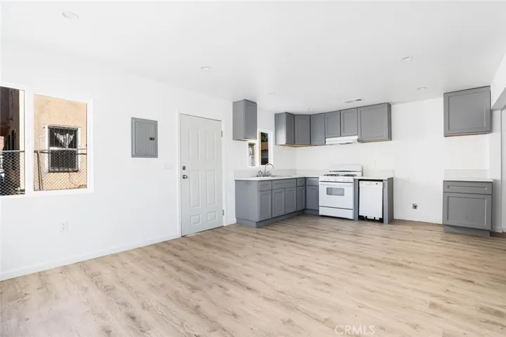 822 W 42nd Place, Los Angeles, California 90037