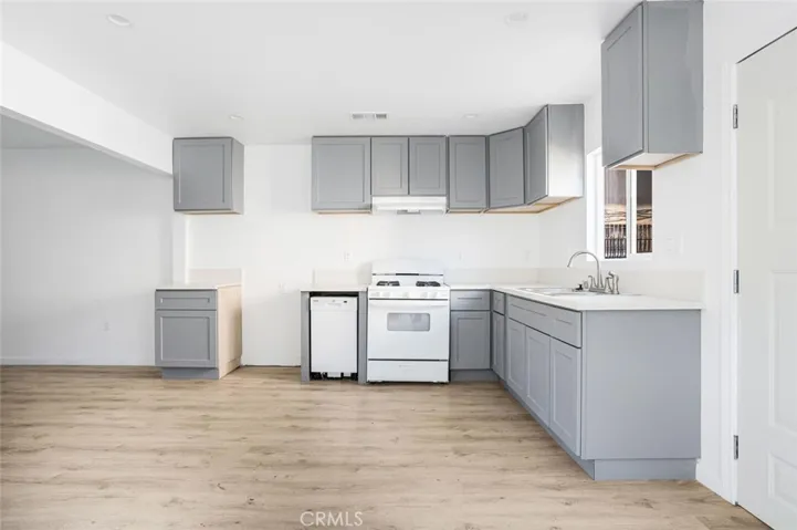 822 W 42nd Place, Los Angeles, California 90037