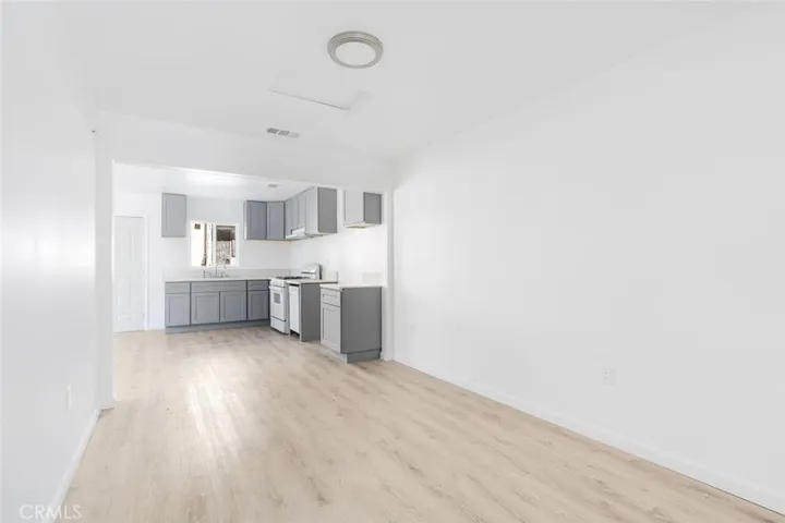 822 W 42nd Place, Los Angeles, California 90037