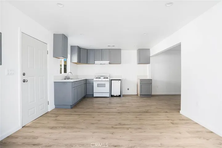 822 W 42nd Place, Los Angeles, California 90037