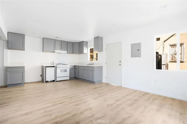 822 W 42nd Place, Los Angeles, California 90037