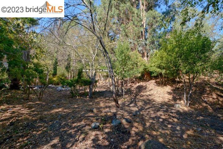 3015 Jordan Rd, Oakland, California 94602