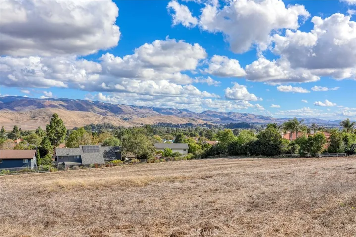 1825 Diablo Drive, San Luis Obispo, California 93405