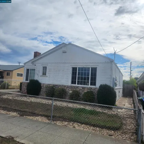 3332 Center Ave, Richmond, California 94804