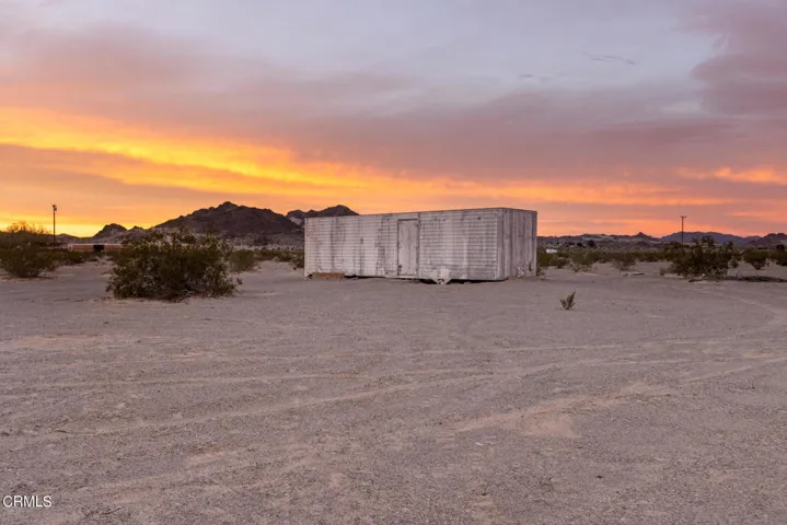 2740 Bagdad Hwy MLS25
