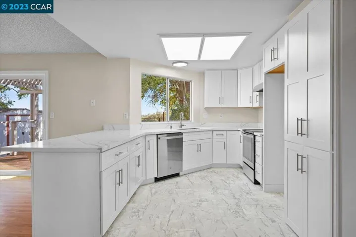 2235 San Remo Way, Pittsburg, California 94565