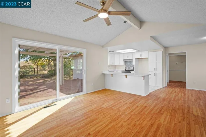 2235 San Remo Way, Pittsburg, California 94565