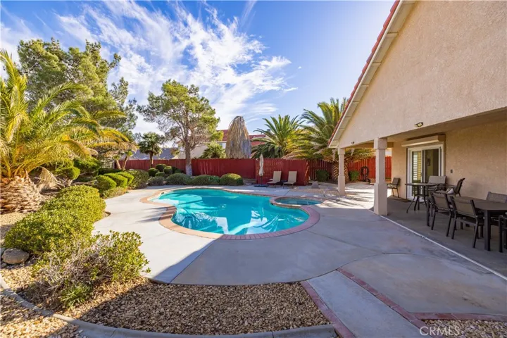 39460 Middleton Street, Palmdale, California 93551