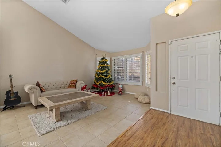39460 Middleton Street, Palmdale, California 93551