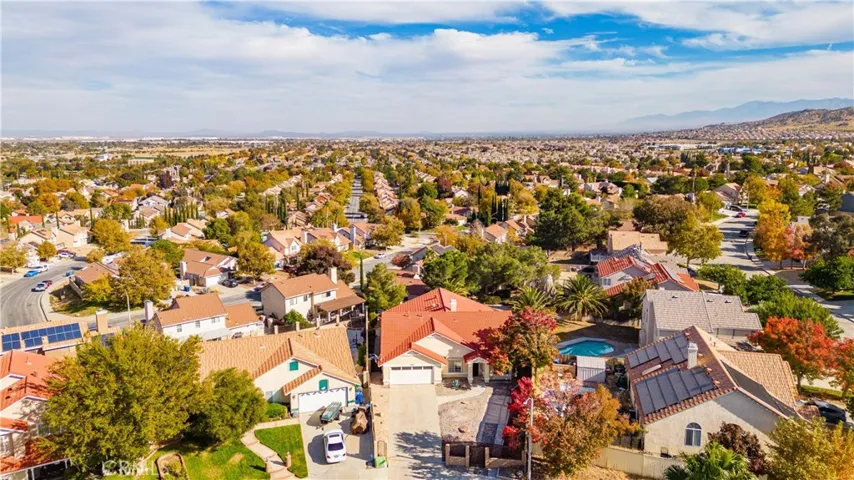 39460 Middleton Street, Palmdale, California 93551