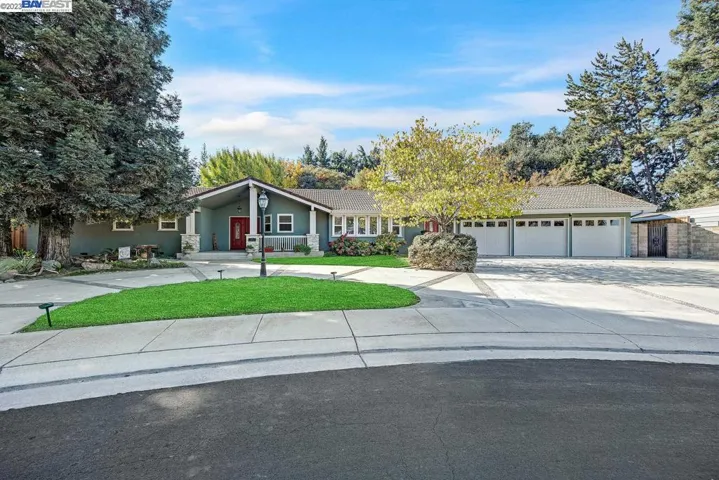 215 Primula Ct, Ripon, California 95366