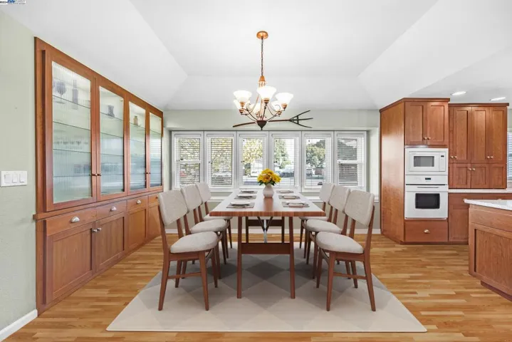 215 Primula Ct, Ripon, California 95366
