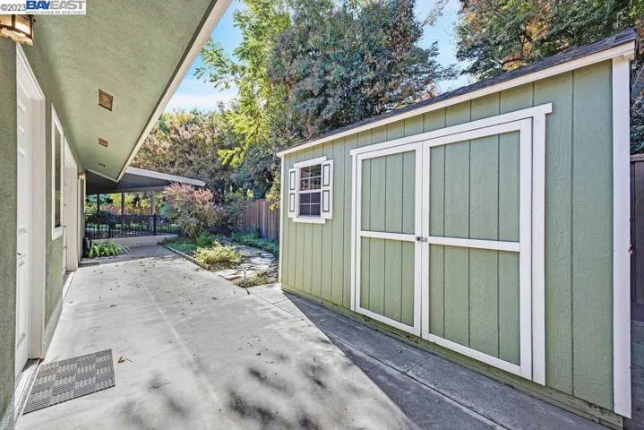 215 Primula Ct, Ripon, California 95366
